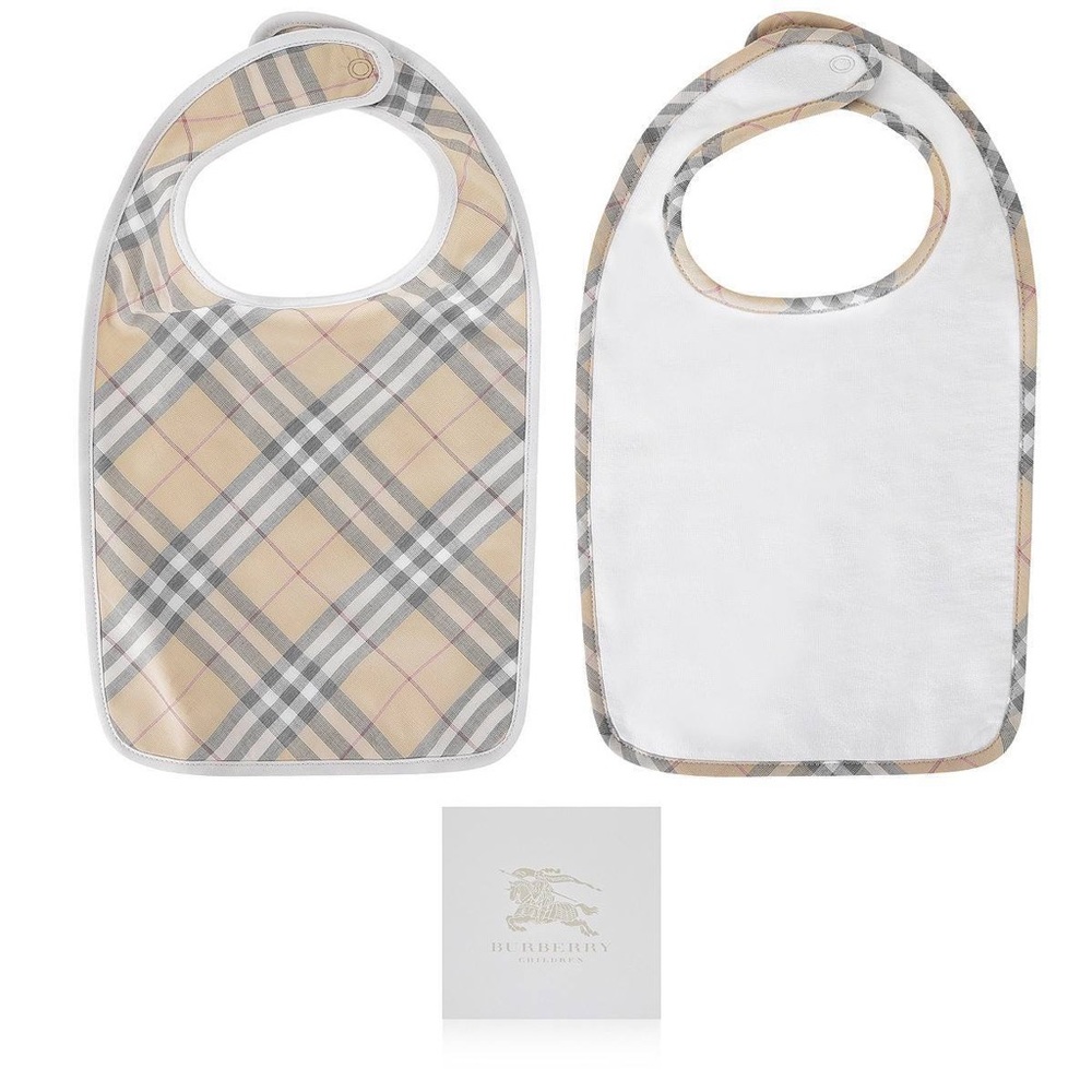 Burberry Baby Bib Gift Set